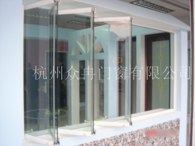 南京眾冉隱形紗窗 無框陽臺、有框陽臺與陽光房的完美防護解決方案